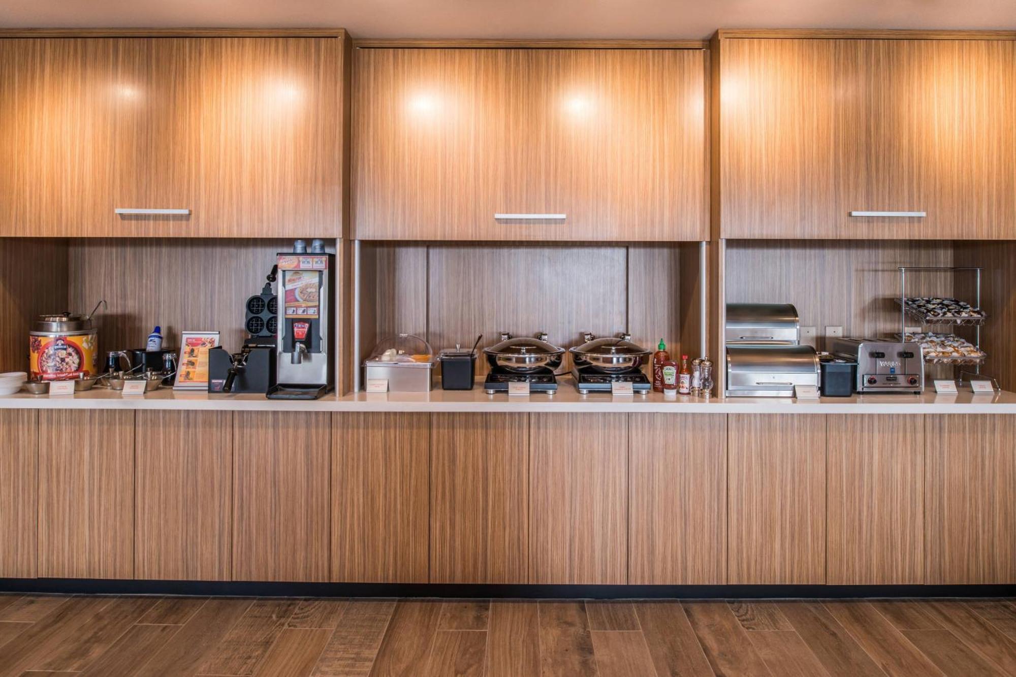 Towneplace Suites By Marriott Merced Eksteriør billede