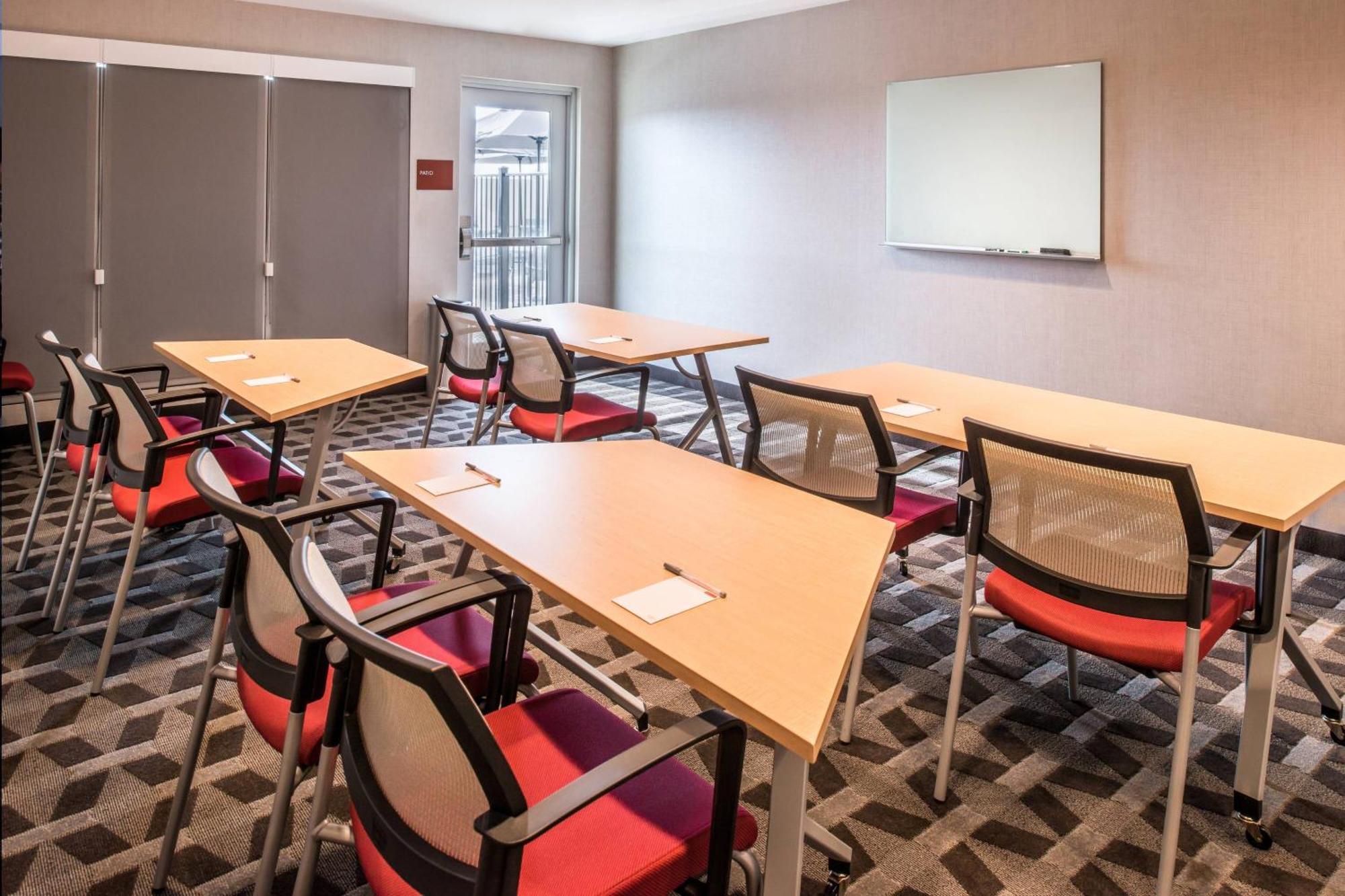 Towneplace Suites By Marriott Merced Eksteriør billede